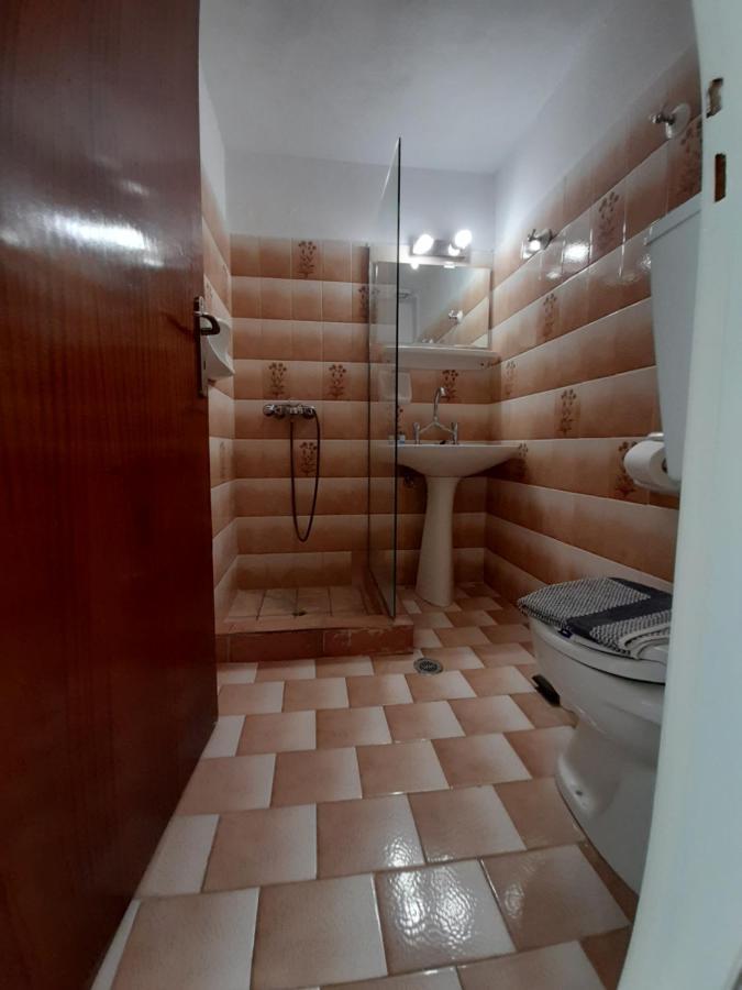 Old Harbor Apartments Spétses Екстериор снимка